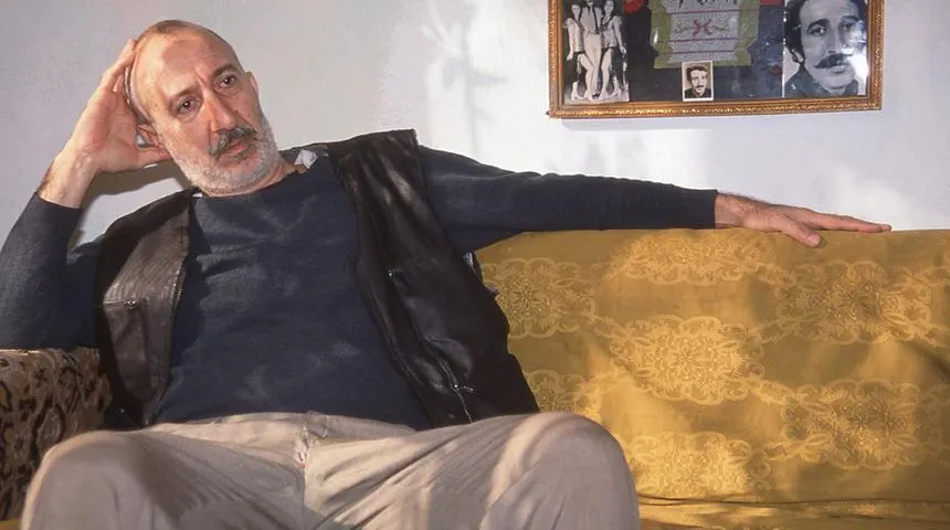 Üvey babaÜvey Baba'nın Halil'iydi: 86 Yaşındaki Şemsi İnkaya Son Haliyle Sosyal Medyayı Salladı!